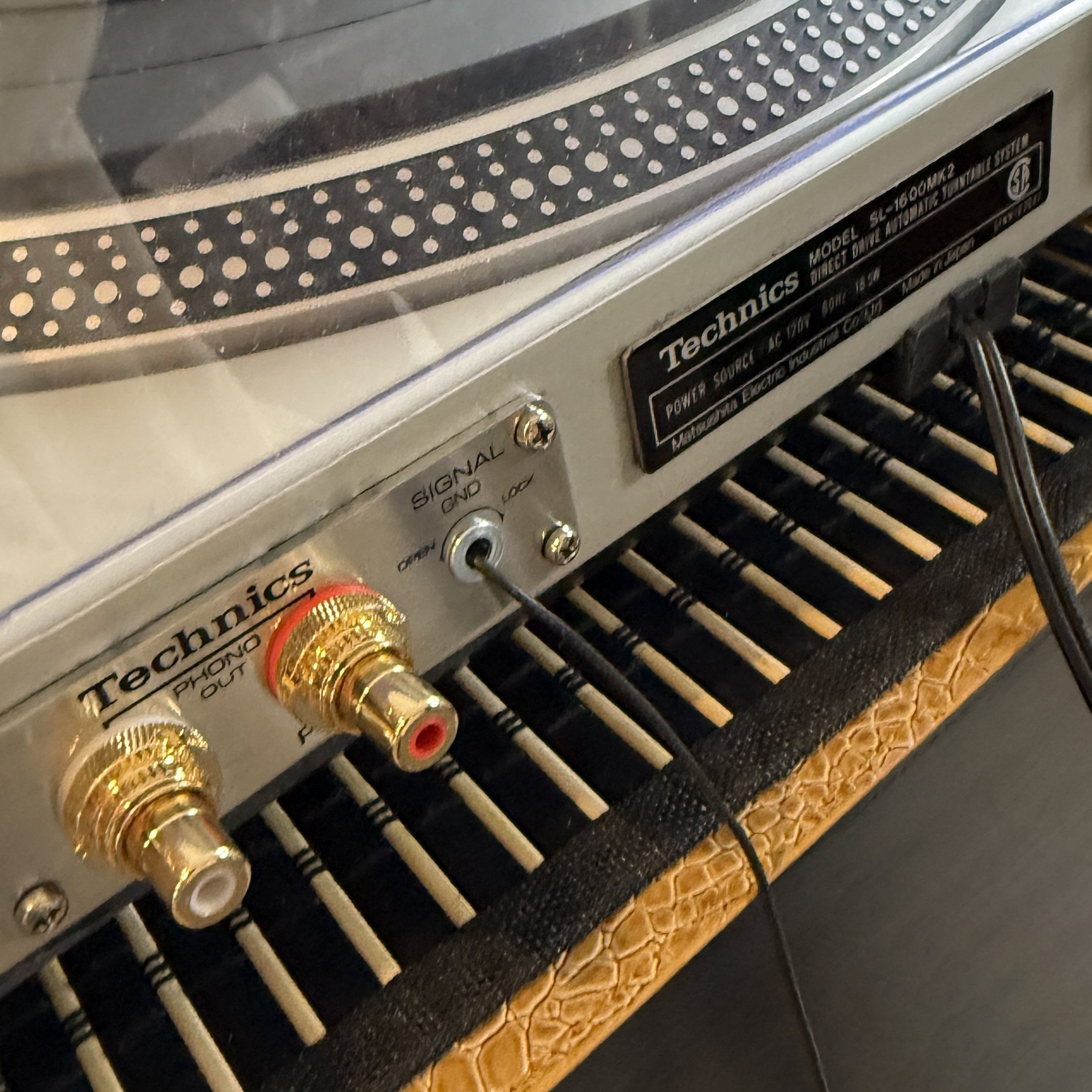 technics-3.jpg